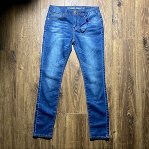 🎈3/$15 Girl’s VIP Jeans